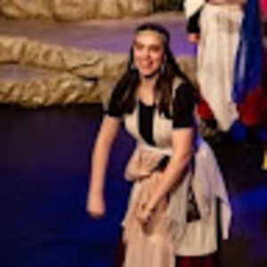 Meet your Posher, Abigail